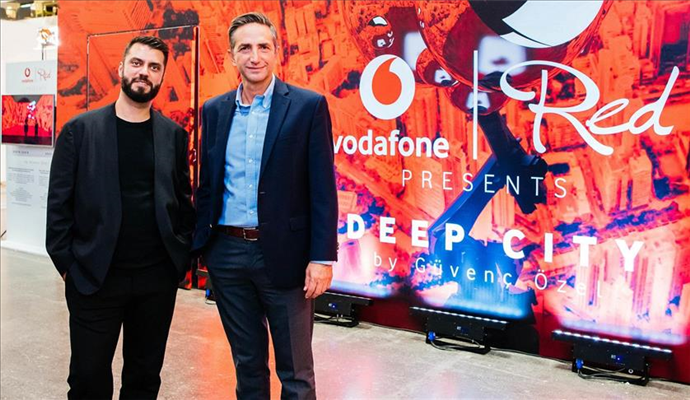 Vodafone TV'den Contemporary İstanbul özel yayını